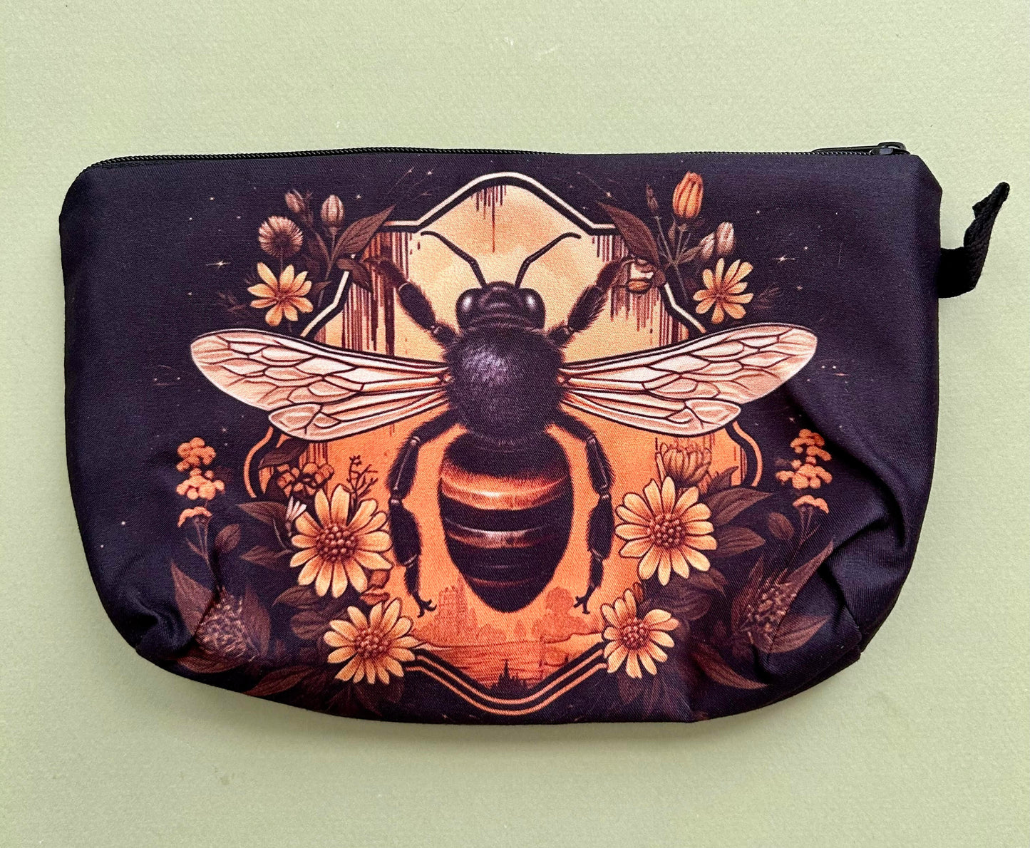 Cosmetic bag